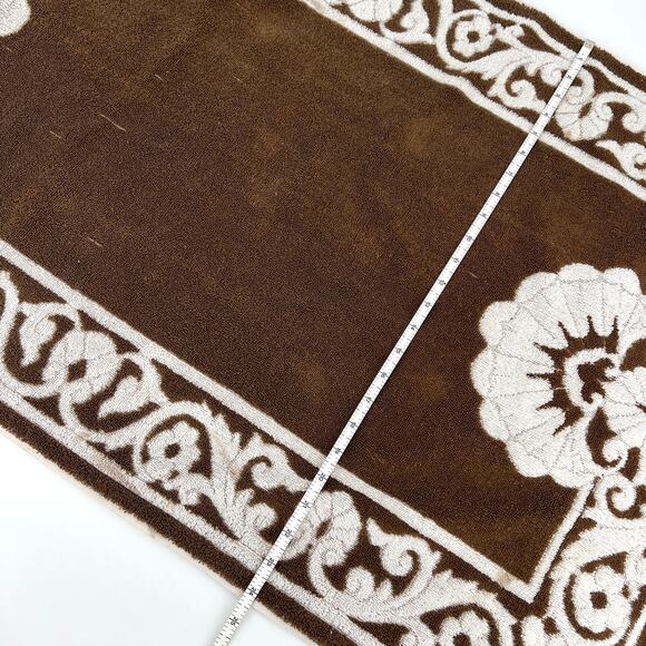 Vintage Sears Set of Two Brown Cream Sculpted Bath Towels 42 x 24 - Picture 3 of 8
